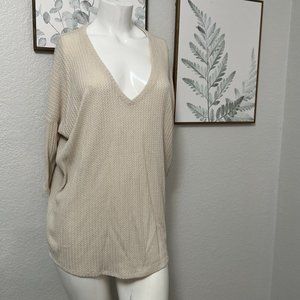 Express Off White 3/4 Sleeve Knit Top